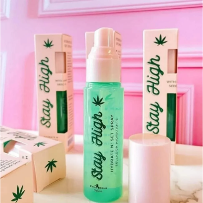 Fijador Stay Hight Hydrate en Spray de Italia Delux